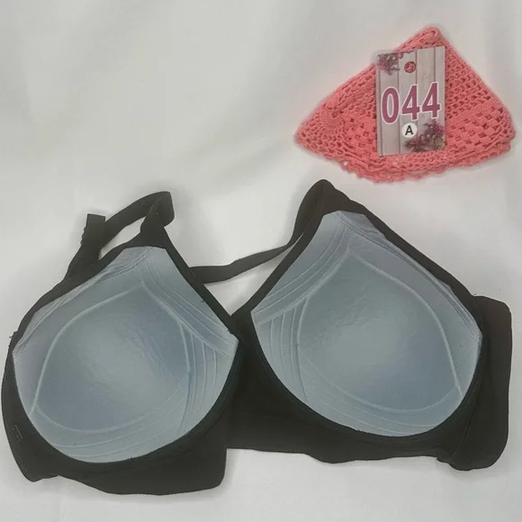 C9 Champion Black Front Zip-Up Sports Bra - Picture 7 of 7